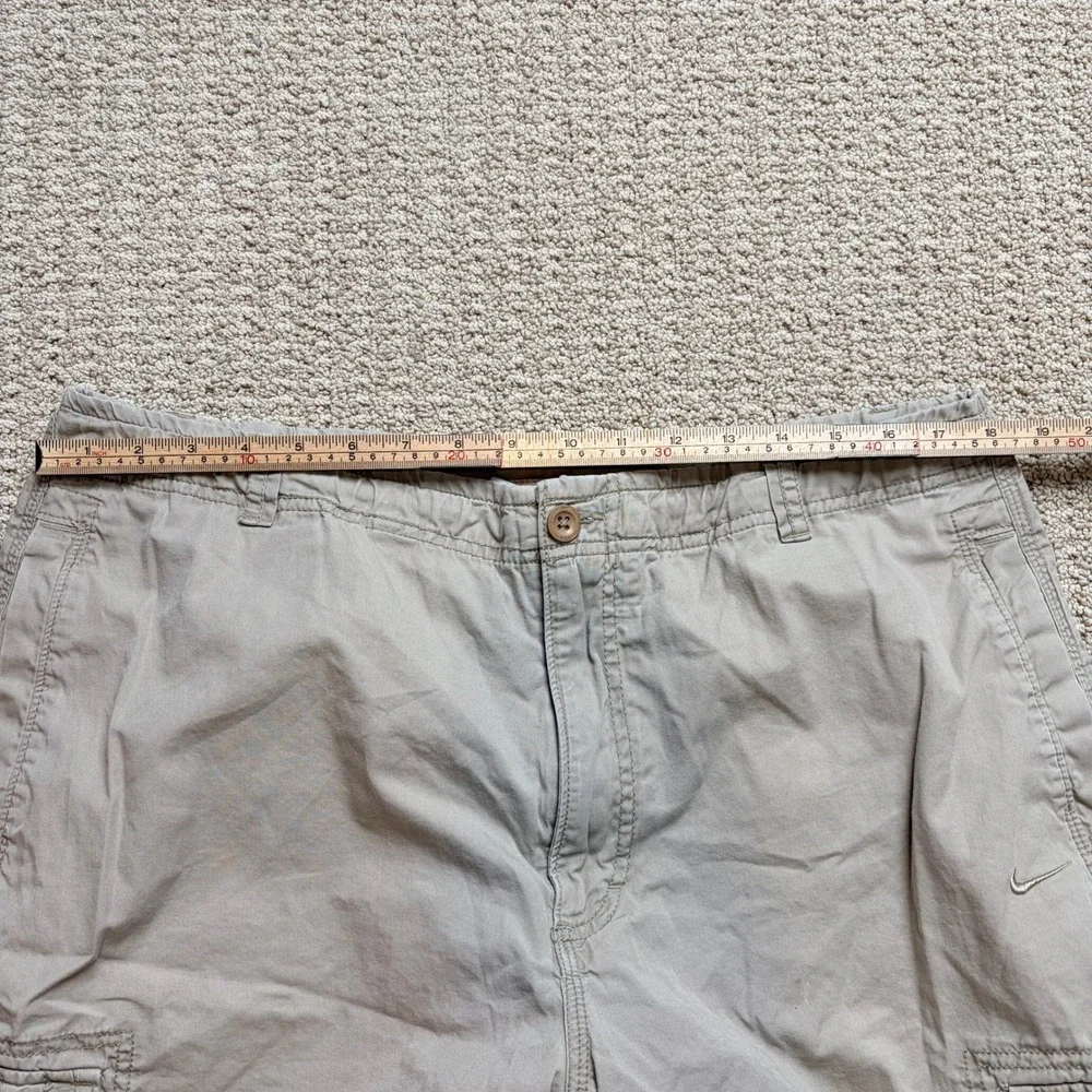 Nike Athletic‎ Dept Mens XL Cargo Shorts Khaki Tan Cotton Embroidered Swoosh 38W